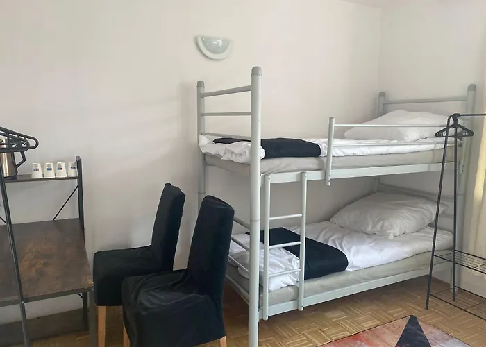 House Of Binici Hostel