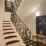 House Of Binici بيت شباب وارسو
