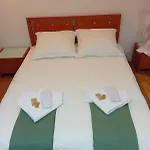 بيت شباب House Of Binici